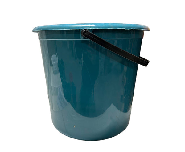 Galeata 12.3 L cu maner plastic calitatea 2